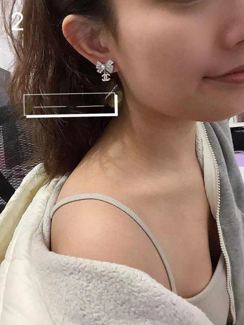 Chanel Earrings Youthful 226046