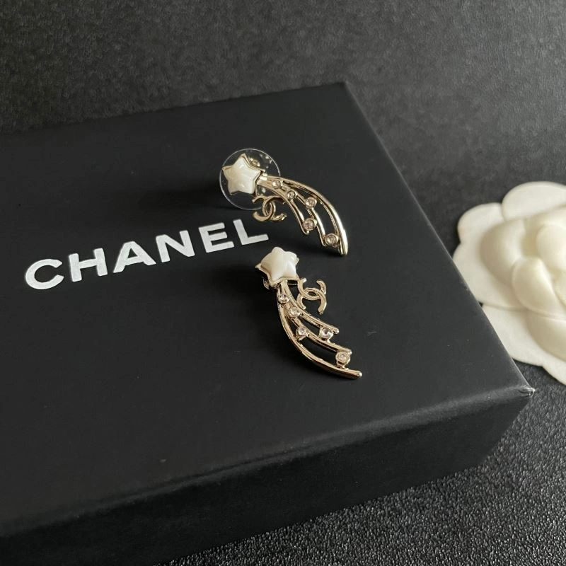 Chanel Earrings Attractive 226035