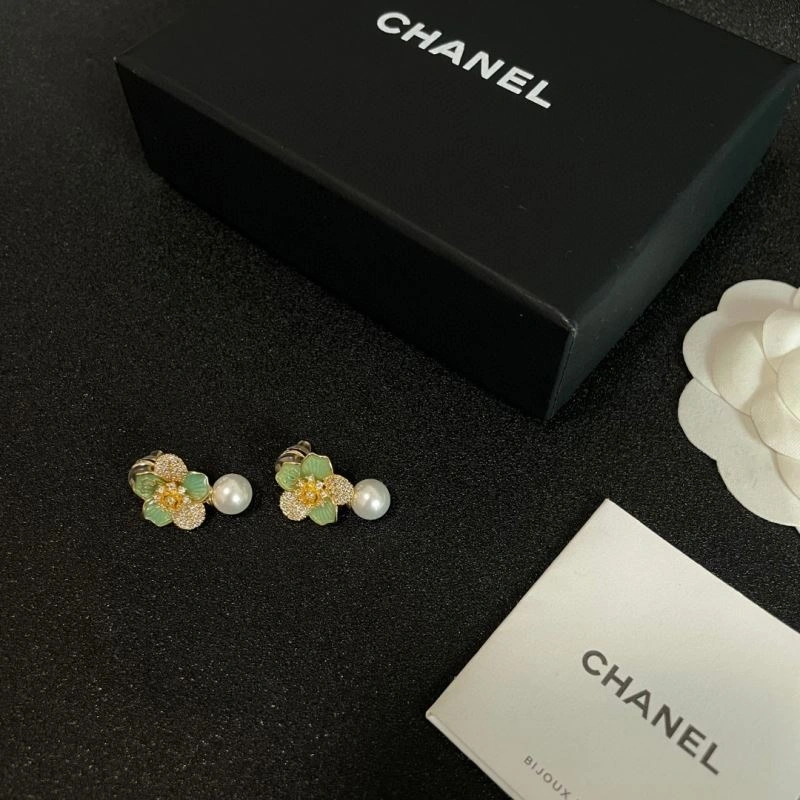 Trendy Chanel Earrings 226022