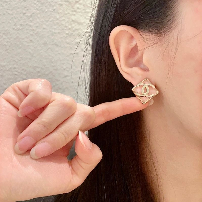 Chanel Earrings Popular 226026