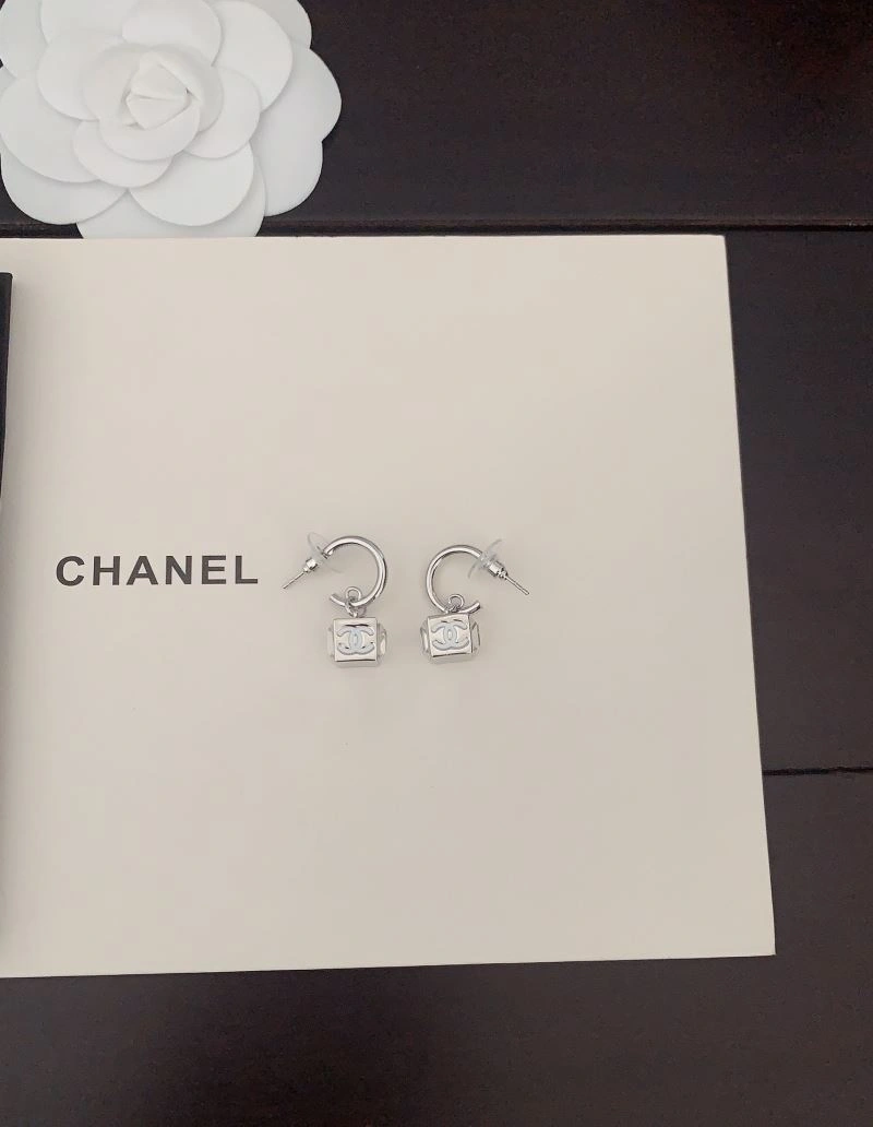 Chanel Earrings EasyMatch 226018