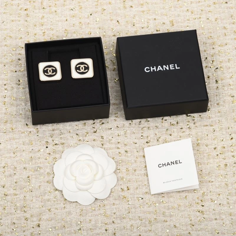 WrinkleFree Chanel Earrings 226021