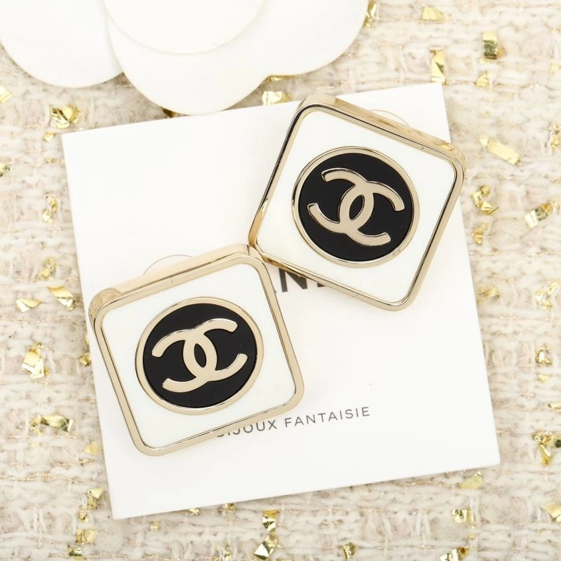 WrinkleFree Chanel Earrings 226021