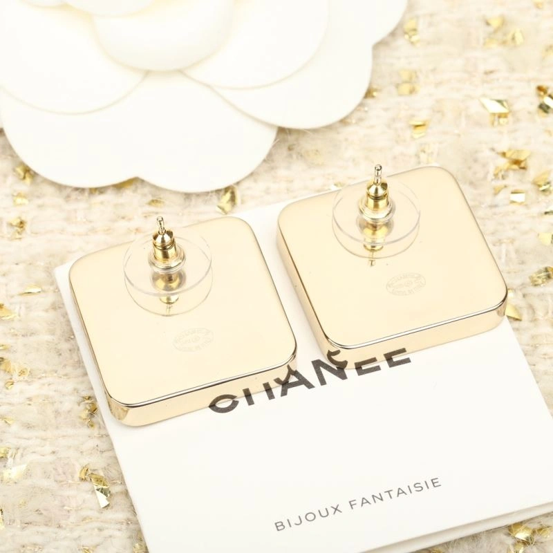Cozy Chanel Earrings 226007