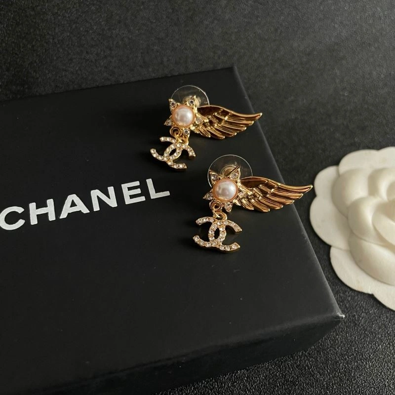 Modern Chanel Earrings 226004