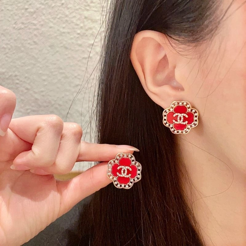 Chanel Earrings Comfortable 225983