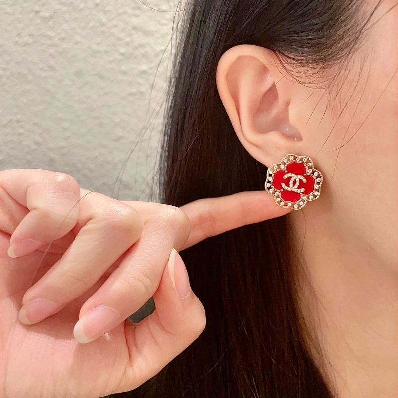 Chanel Earrings Comfortable 225983