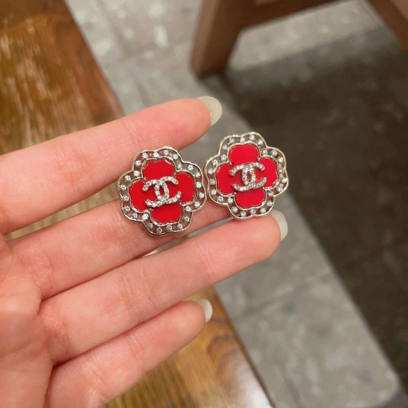 Chanel Earrings Comfortable 225983