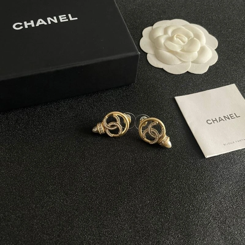 Chanel Earrings Efficient 225996