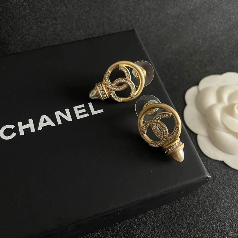 Chanel Earrings Efficient 225996