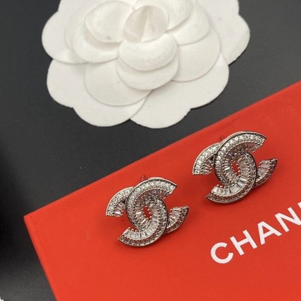 Tailored Chanel Earrings 225992