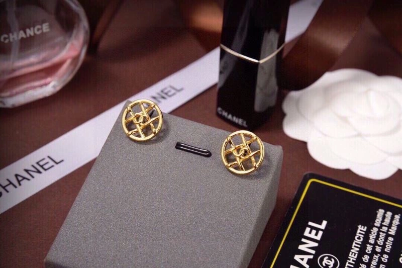 Stylish Chanel Earrings 225994