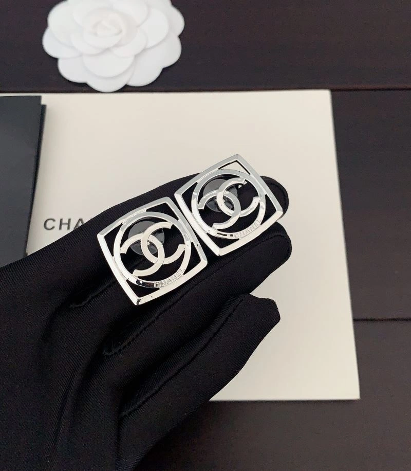 Reliable Chanel Earrings 225985