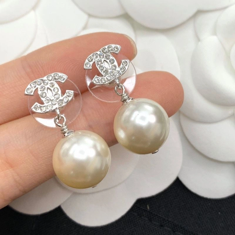 ModernLook Chanel Earrings 225988