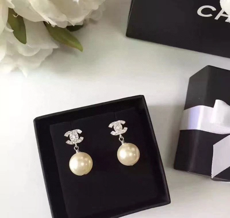 ModernLook Chanel Earrings 225988
