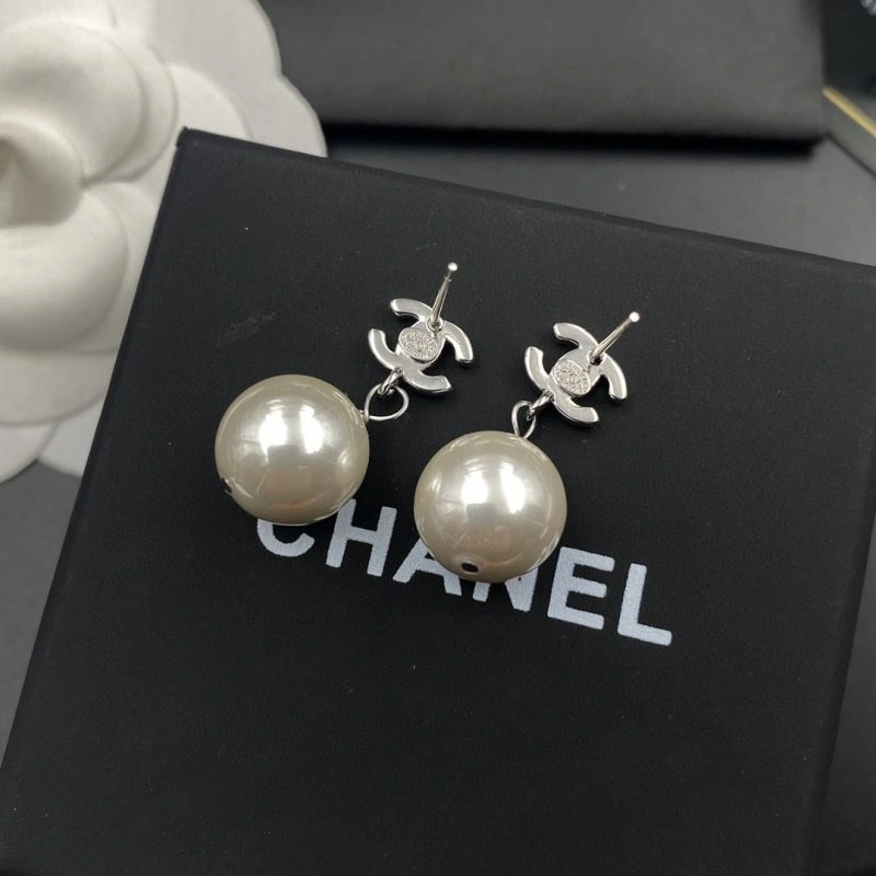 ModernLook Chanel Earrings 225988