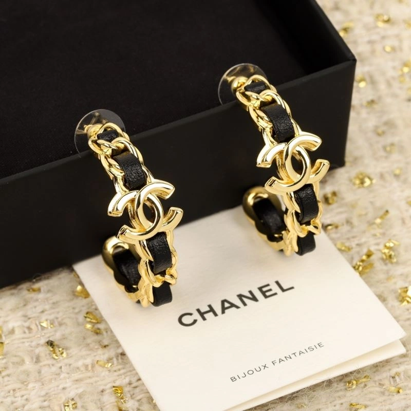 Chanel Earrings Comfortable 226089