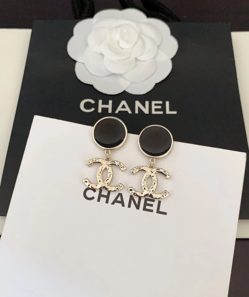 Chanel Earrings Elegant 225982