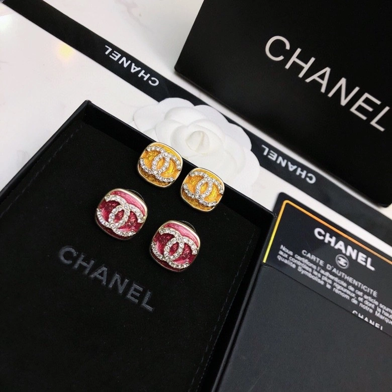 Reliable Chanel Earrings 225975