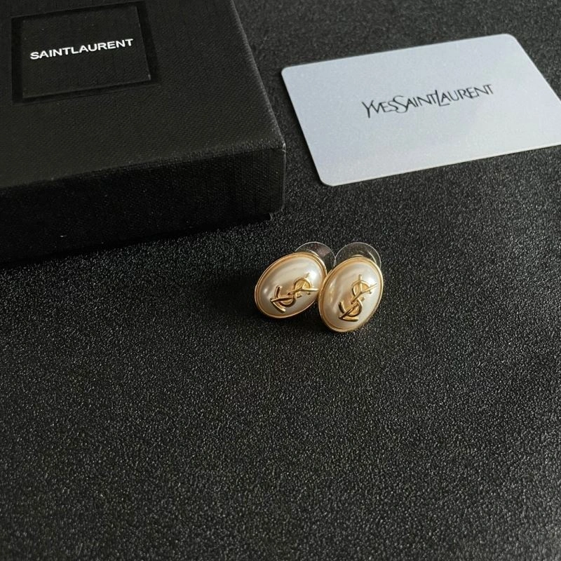 Chanel Earrings Reliable 225978