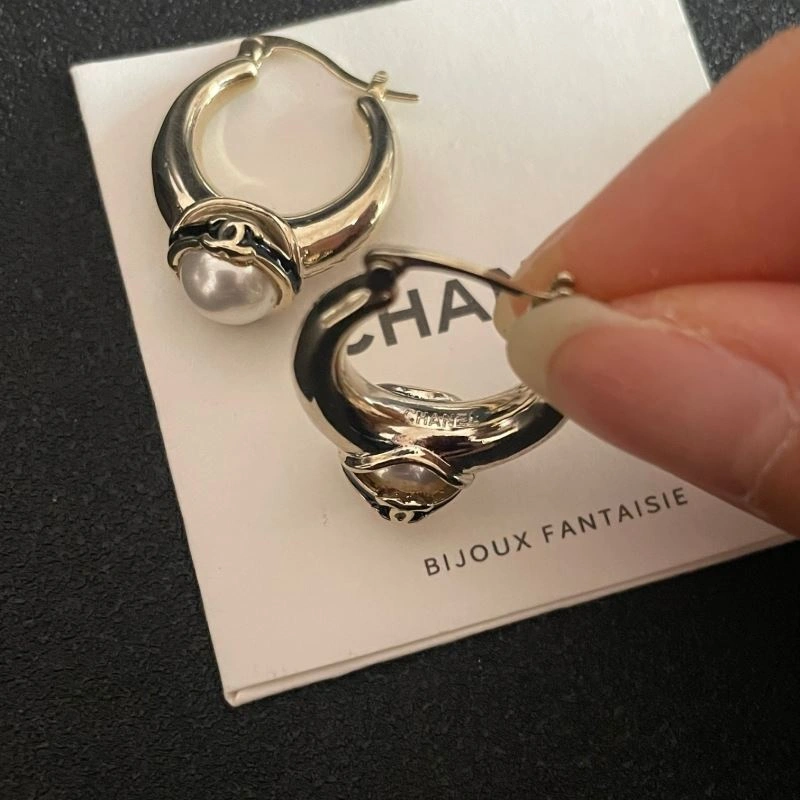 Original Chanel Earrings 225989