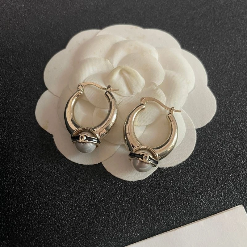 Original Chanel Earrings 225989