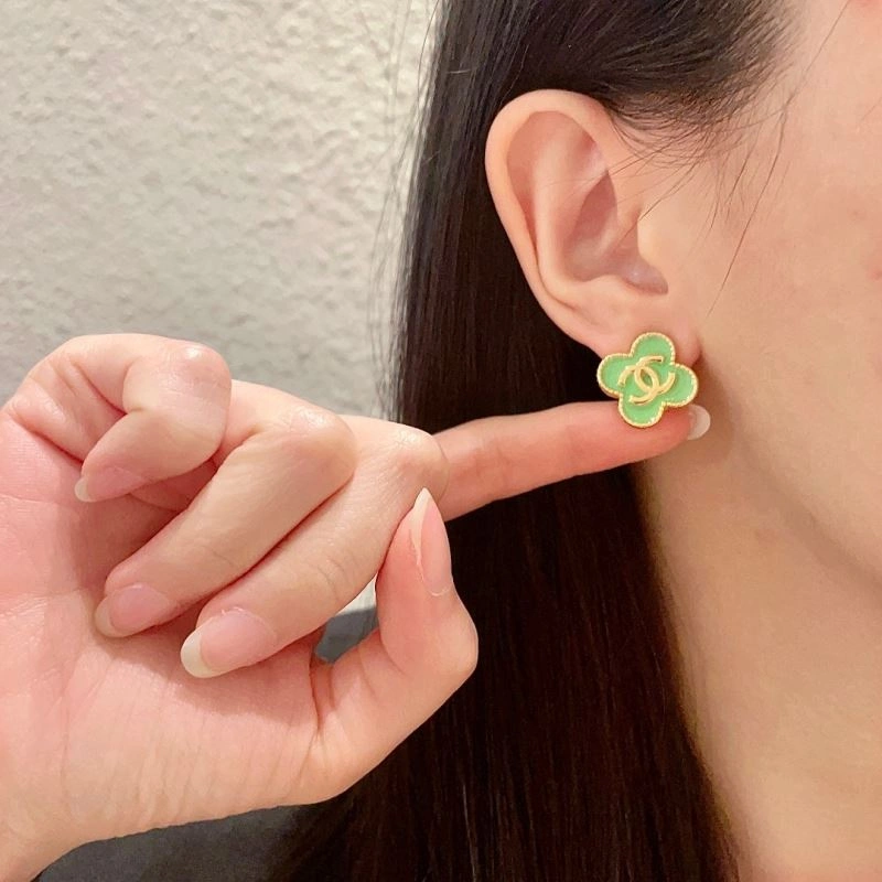 Breathable Chanel Earrings 225961