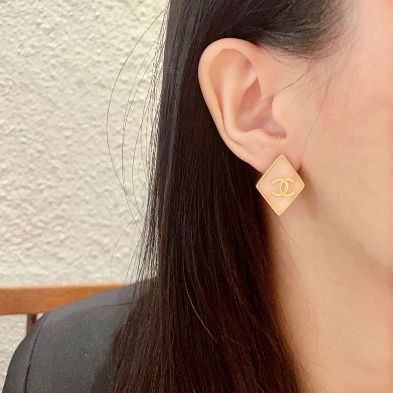 Chanel Earrings Seasonal 225956