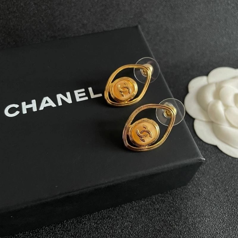 Chanel Earrings Refined 225971