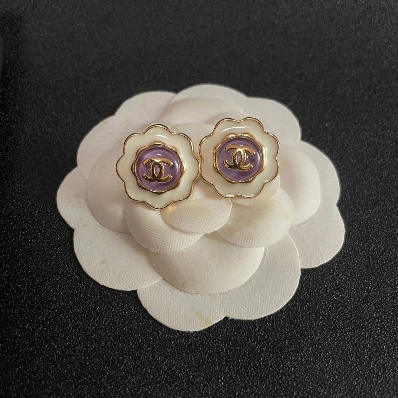 Unique Chanel Earrings 225966