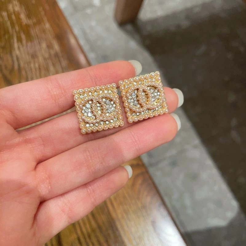 Chanel Earrings Unique 226014