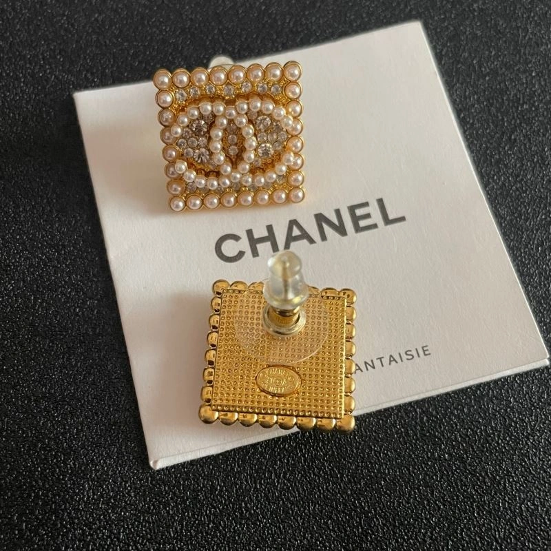 Chanel Earrings Unique 226014
