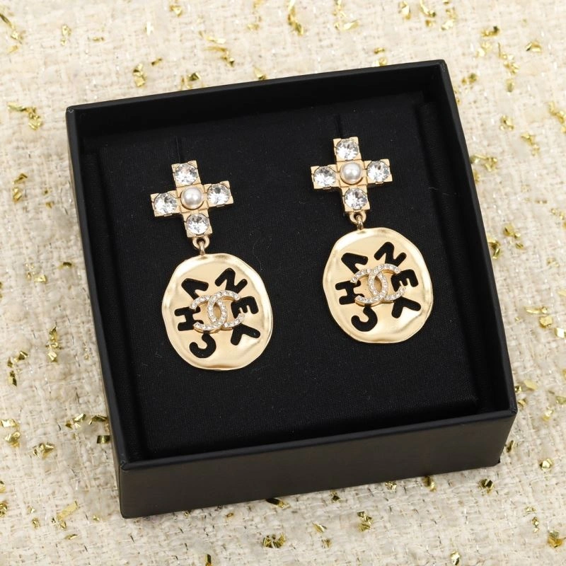 Chanel Earrings Trendy 225950