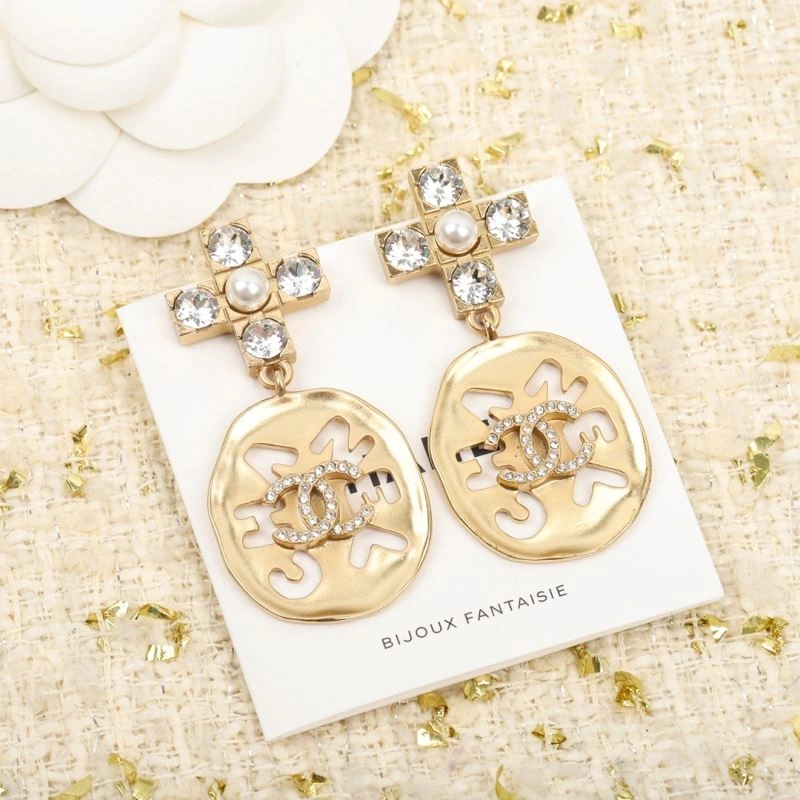 Chanel Earrings Trendy 225950