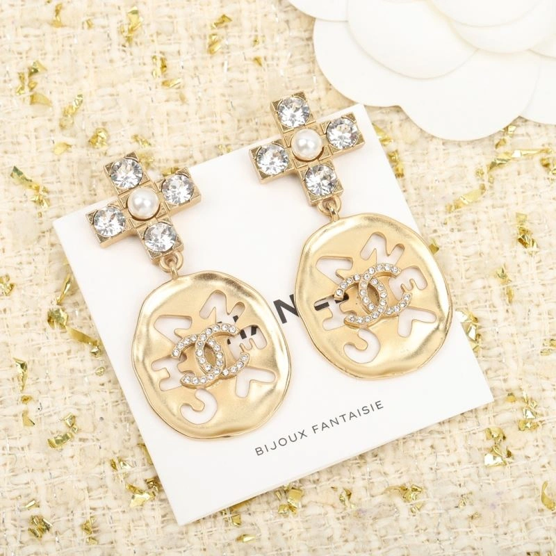 Chanel Earrings Trendy 225950