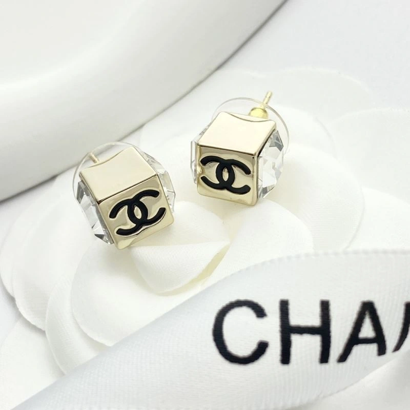 Soft Chanel Earrings 225923