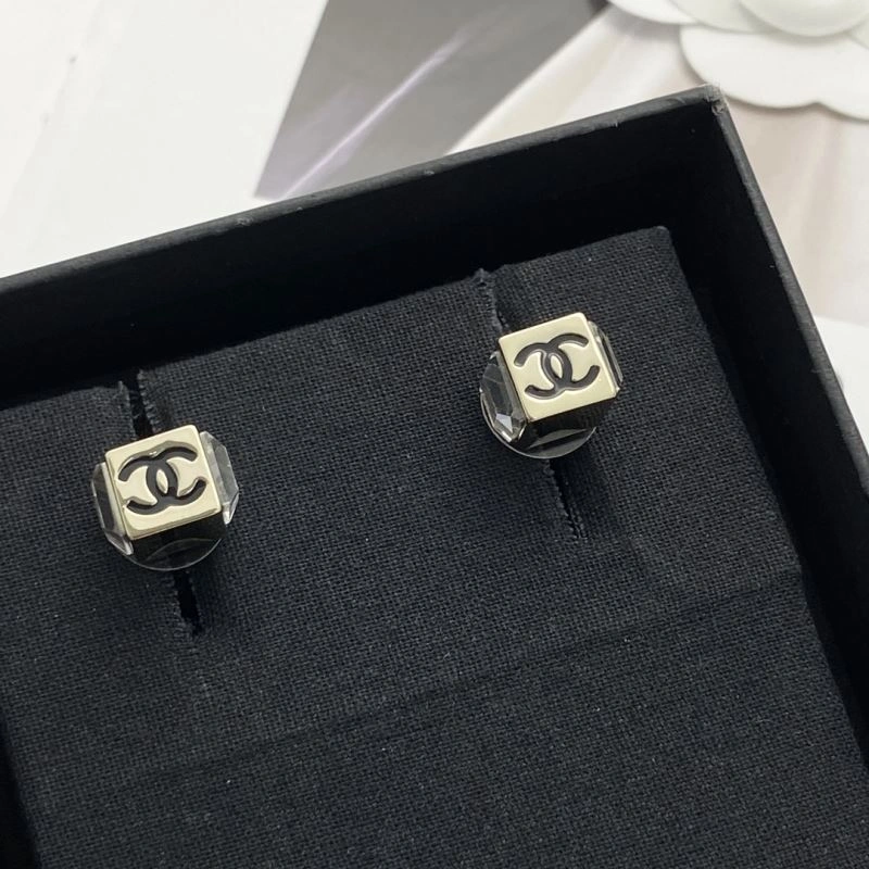 Soft Chanel Earrings 225923