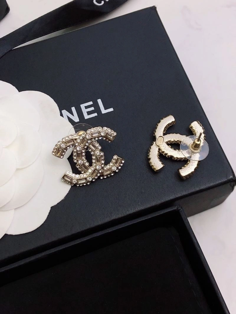 Chanel Earrings Breathable 225934