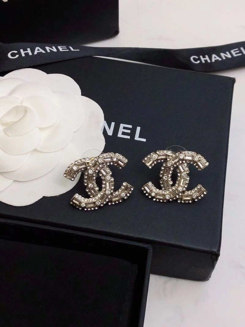 Chanel Earrings Breathable 225934