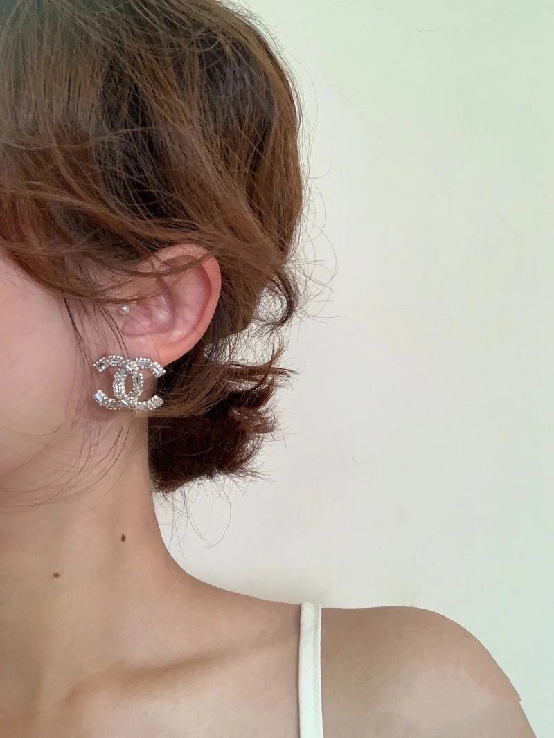 Chanel Earrings Breathable 225934