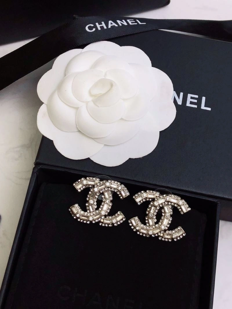Chanel Earrings Breathable 225934