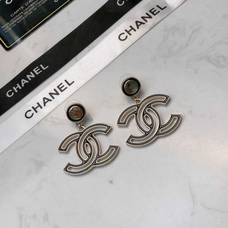 TechFriendly Chanel Earrings 225932