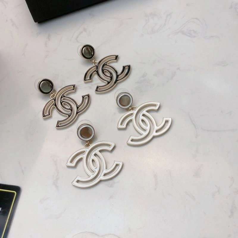 TechFriendly Chanel Earrings 225932