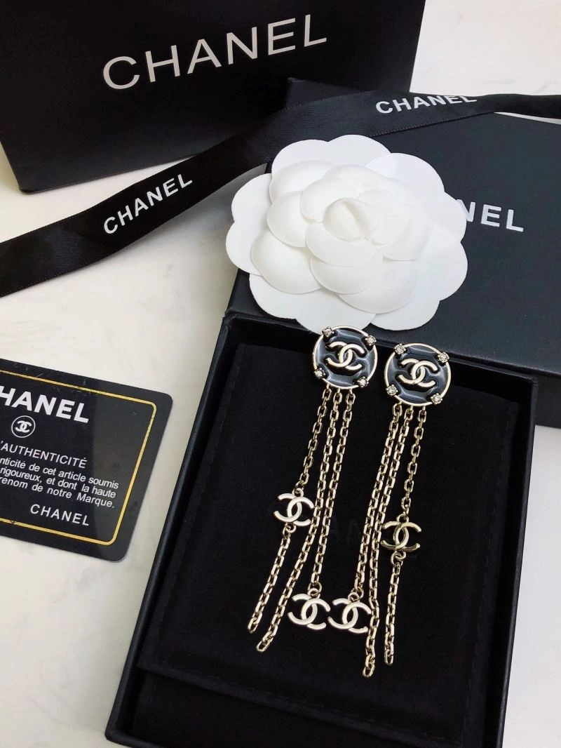 Reliable Chanel Earrings 225918
