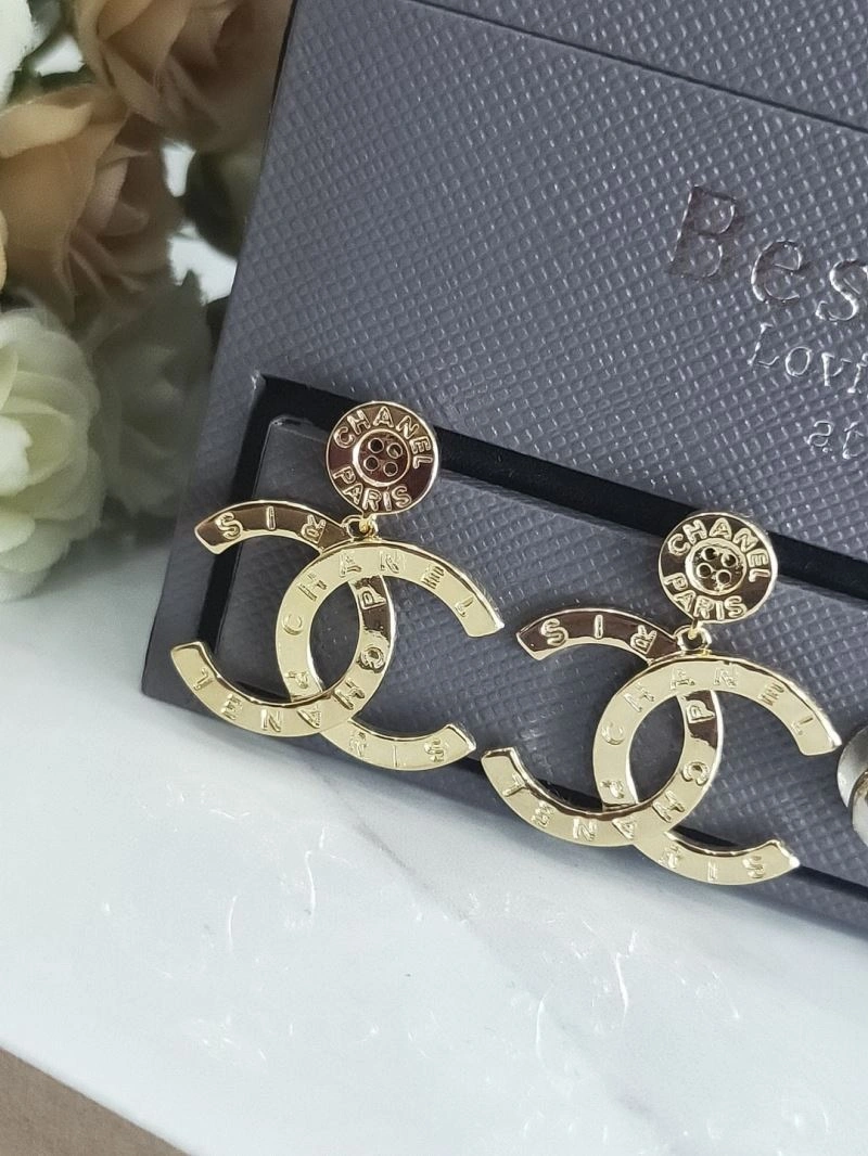 Comfortable Chanel Earrings 225917