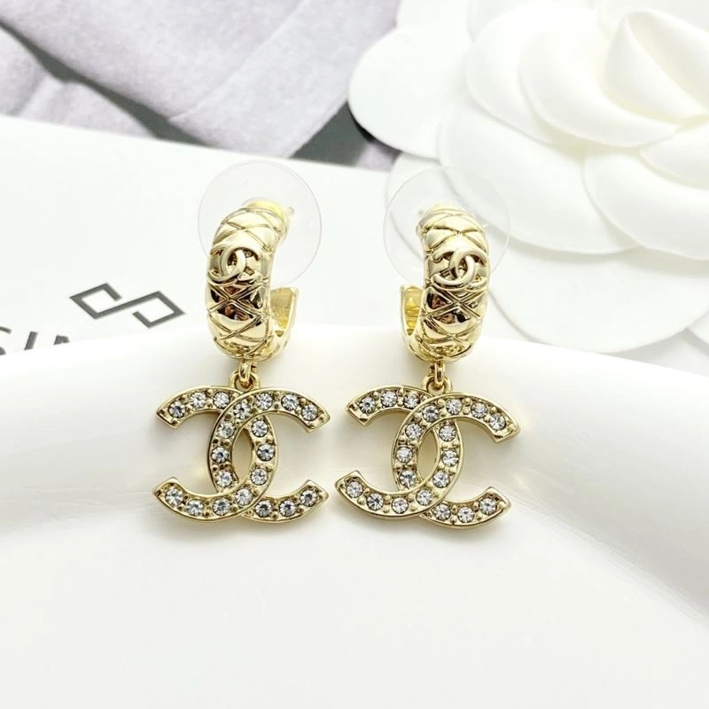 Affordable Chanel Earrings 225964