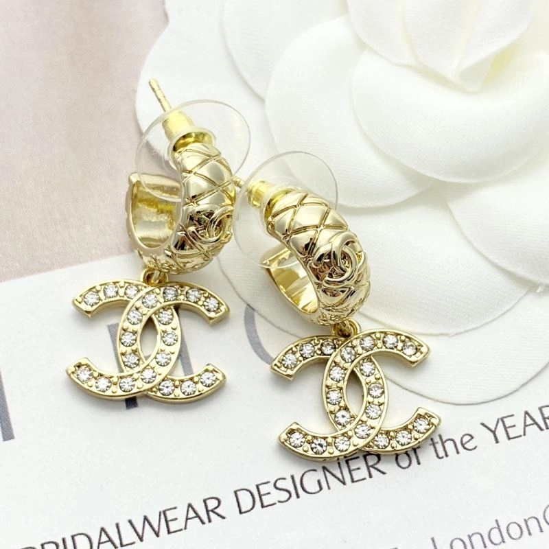 Affordable Chanel Earrings 225964