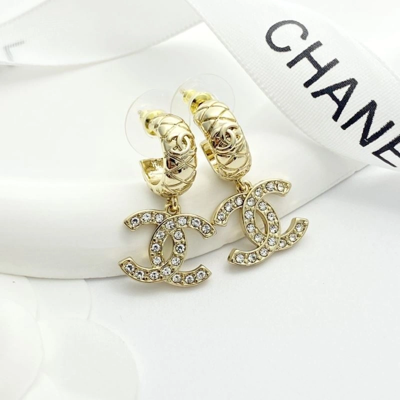 Affordable Chanel Earrings 225964