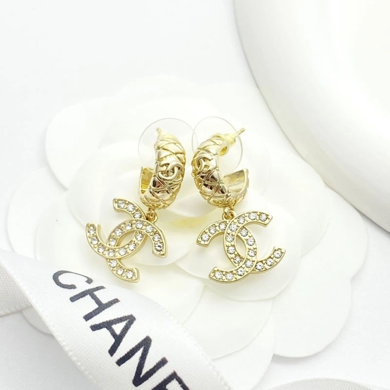 Affordable Chanel Earrings 225964