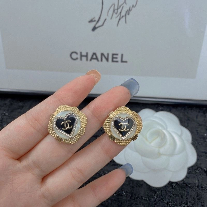 Chanel Earrings FreshLook 225905